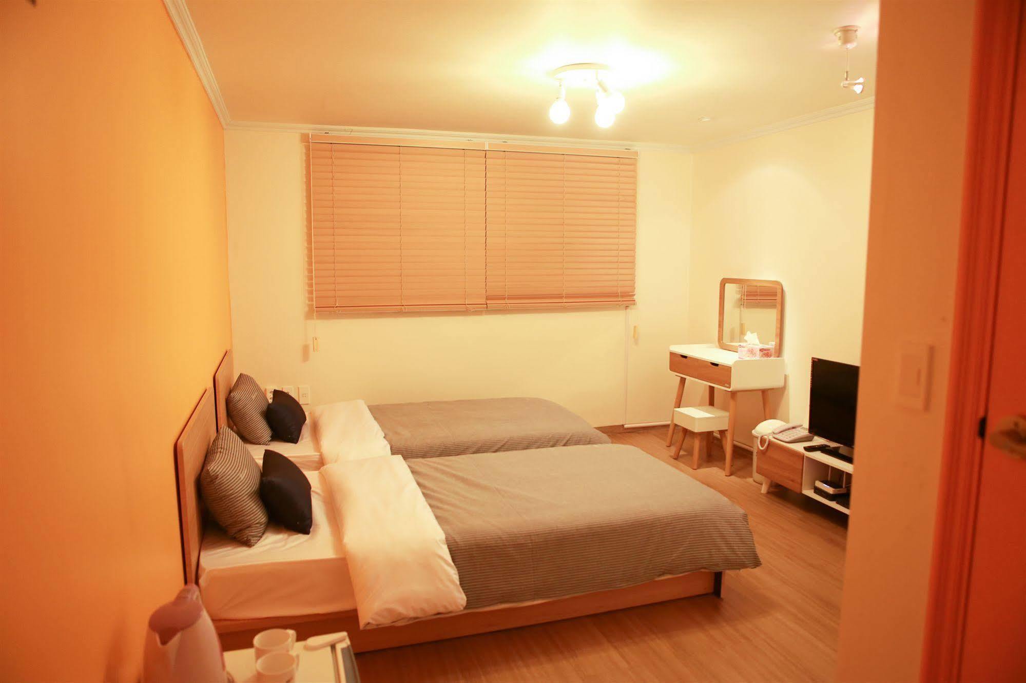 סיאול Moon Hostel מראה חיצוני תמונה